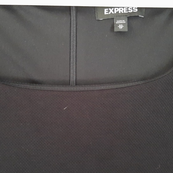 Express Square neck sheath dress with 3/4 sleeves - Picture 3 of 4